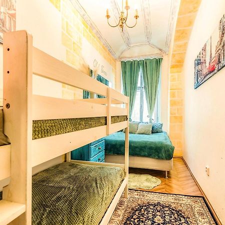 Fairytale Castle Apartment ปราก ภายนอก รูปภาพ