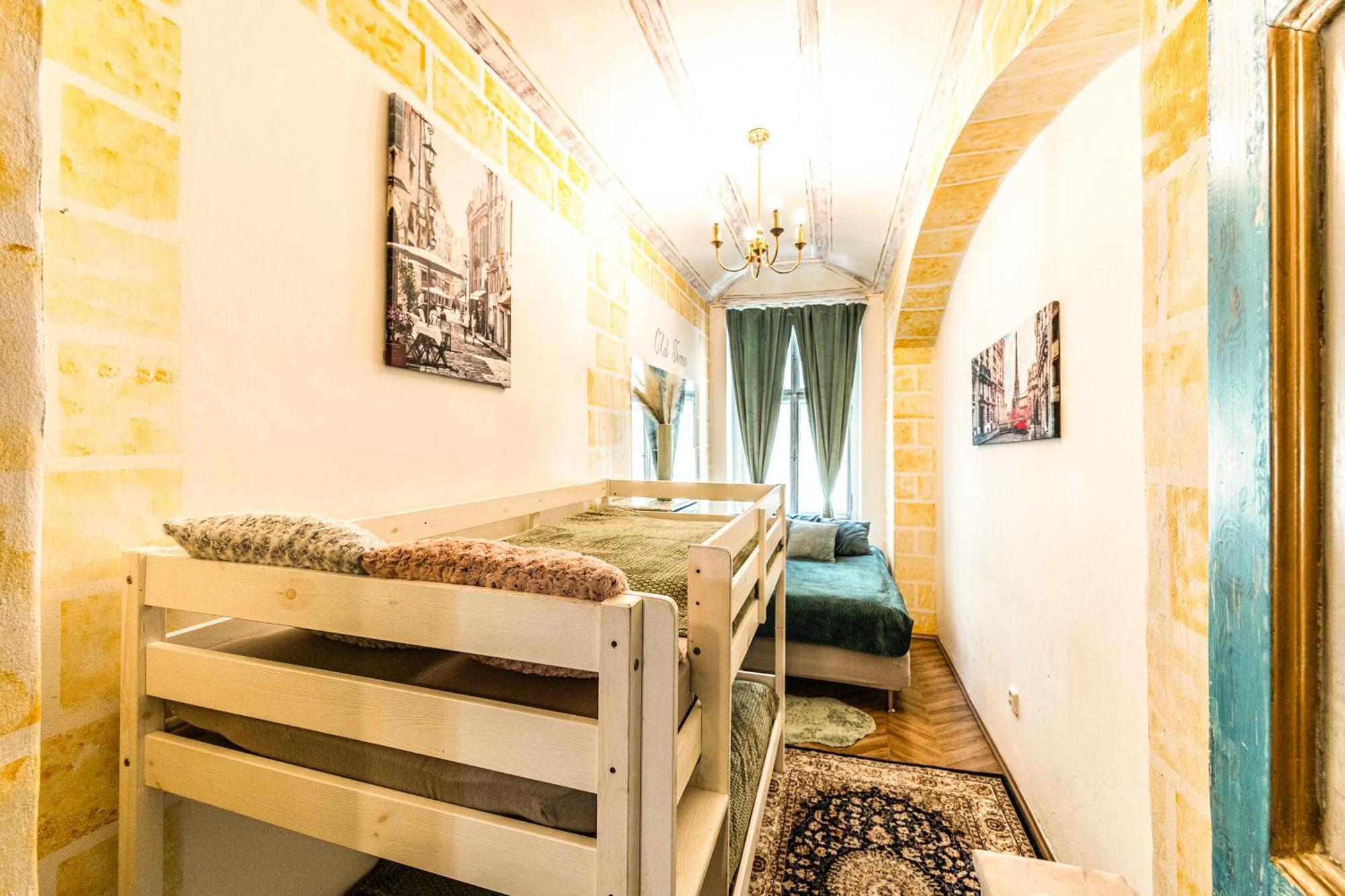 Fairytale Castle Apartment ปราก ภายนอก รูปภาพ